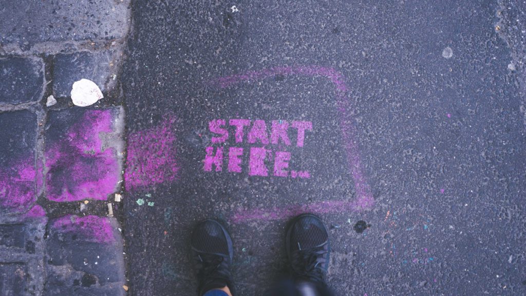 Start-Here-Sidewalk-Chalk-SalesEvolve